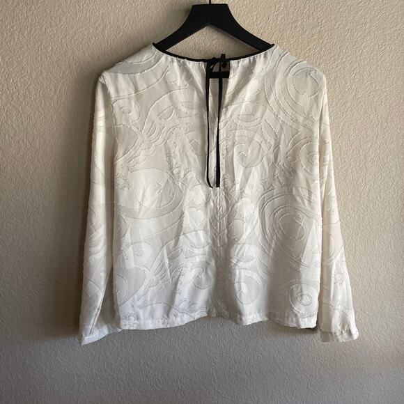 LOFT Off White Textured Blouse Size Small - Picture 7 of 7